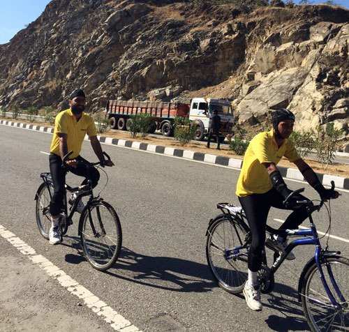65th Engineers Bridge Regiment reaches Udaipur on cycles