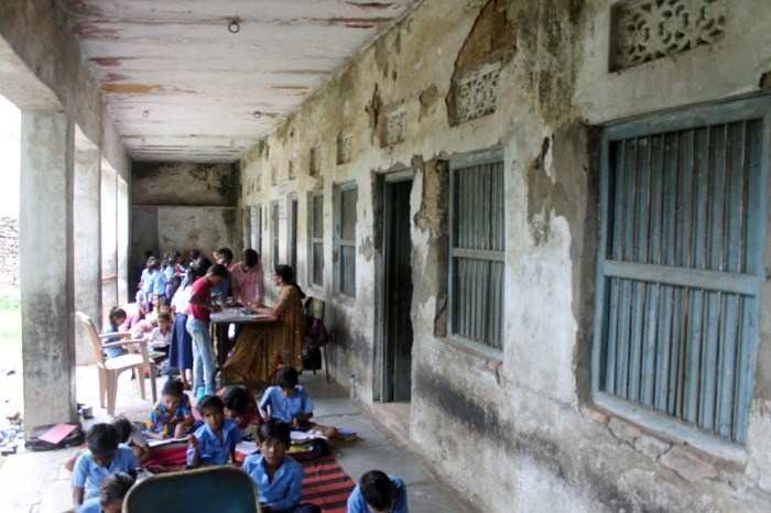 Is this The Ugliest School of Udaipur?
