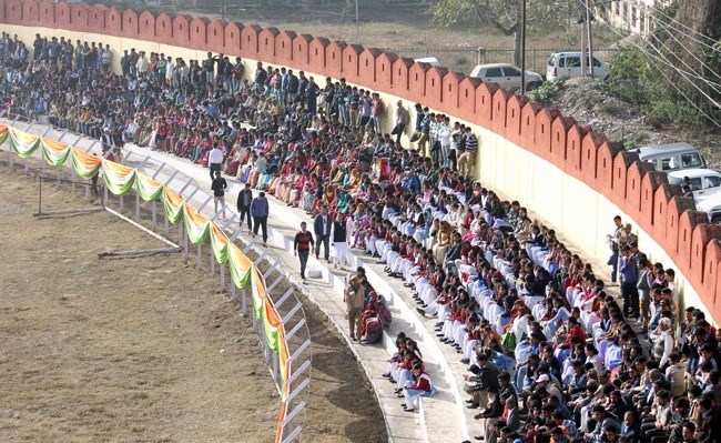 [PHOTOS] Udaipur marks Republic Day, Kataria hoists Flag at Gandhi Ground