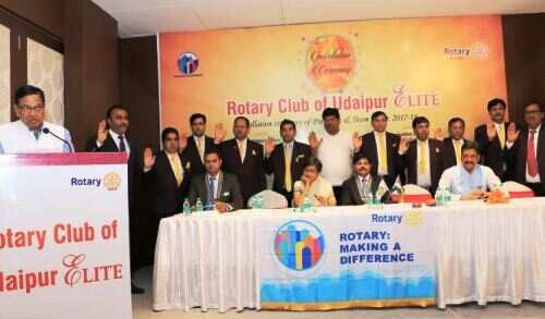 मेकिंग ए डिफरेंस के साथ बीइंग ए डिफरेंस हों