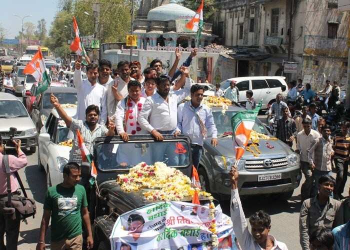 Victory Procession of Youth Congress Continues