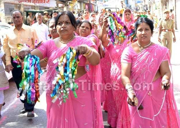 [Photos] Mahaveer Jayanti Shobha Yatra Increased Grace of Udaipur