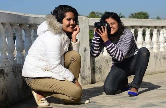 City women learn tips to click best photos at Photography Workshop