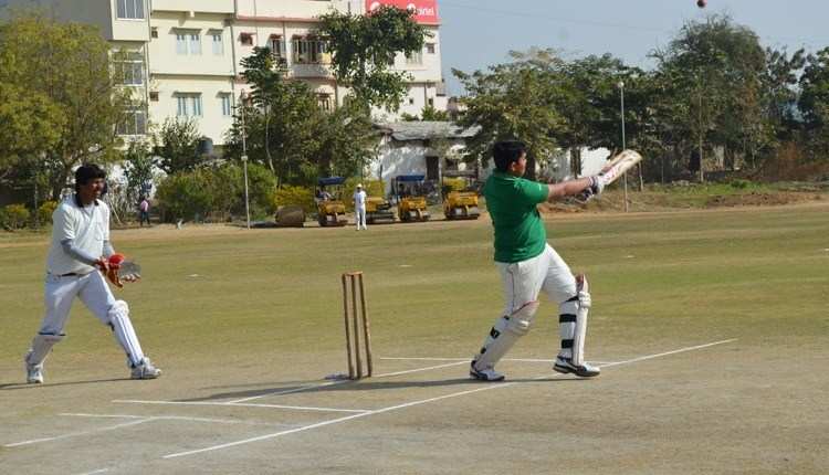 [Photos] Sitolia, Kho-Kho, Cricket Rule Makar Sankranti!