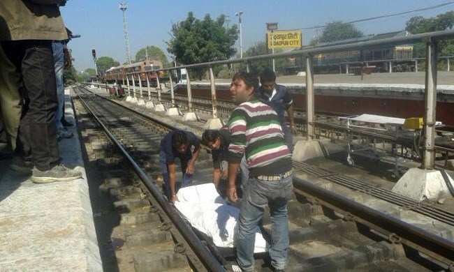 Policeman crushed to death by passenger train