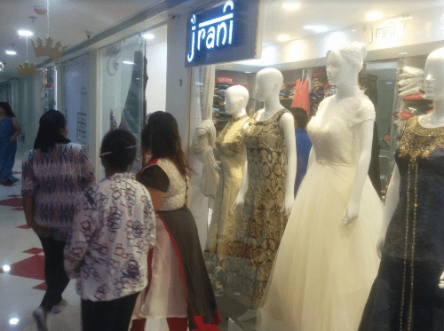 Arvana Mall Opens with Flair and Flamboyance