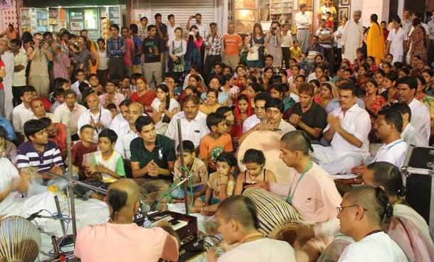 Bhajan Sandhya on the eve of Jagannath Rath Yatra