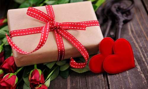 6 Wonderful Valentine Gift Ideas You Must Try Giving to Win Beloved’s Heart