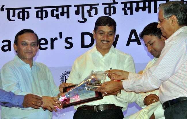 "Khushi" honors Teachers of Udaipur