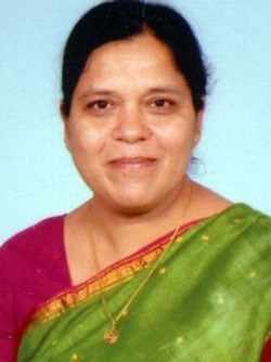 Prof. Farida Shah appointed as new dean of Arts College