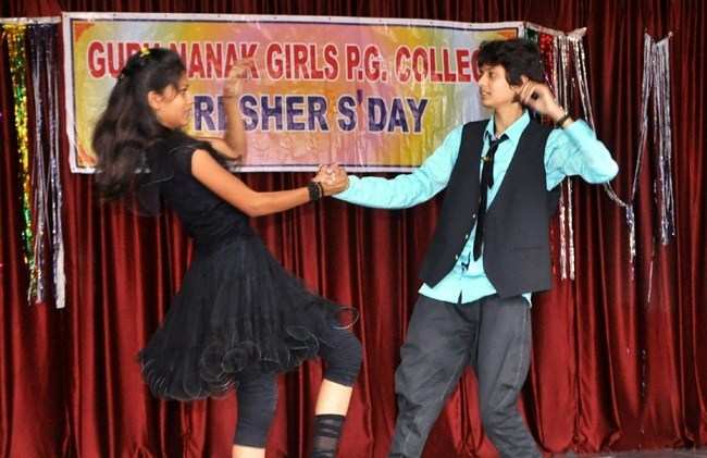 Fresher’s Party at Guru Nanak Girls’s College