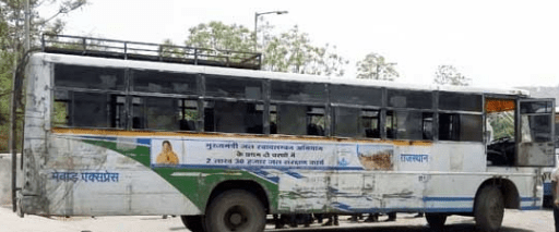 Bus runs over lady’s leg at Udaipur bus stand
