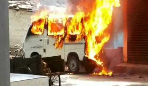 Van catches fire in Savina-Controlled in 10 min