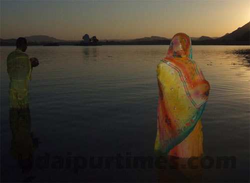 Thousands of Devotees Gathered For Chhath Puja