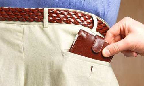 Rs.66 thousand Pickpocketed in Roadways Bus