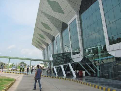 First Time : Udaipur airport serves over 1 Lakh passengers in one month
