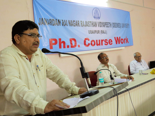 Students learn details of Research Methodology in 30 Days