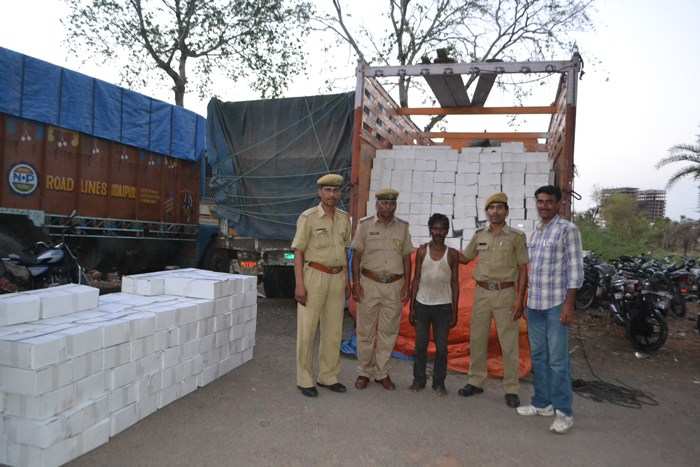 Rs. 30 Lac worth of Illegal Liquor found in Truck
