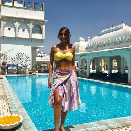 British TV presenter’s hot photographs in Udaipur go viral
