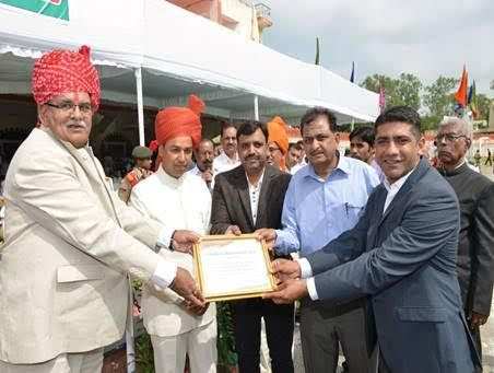 Hon’ble Home Minister Honours Debari Rescue Team on Independence Day