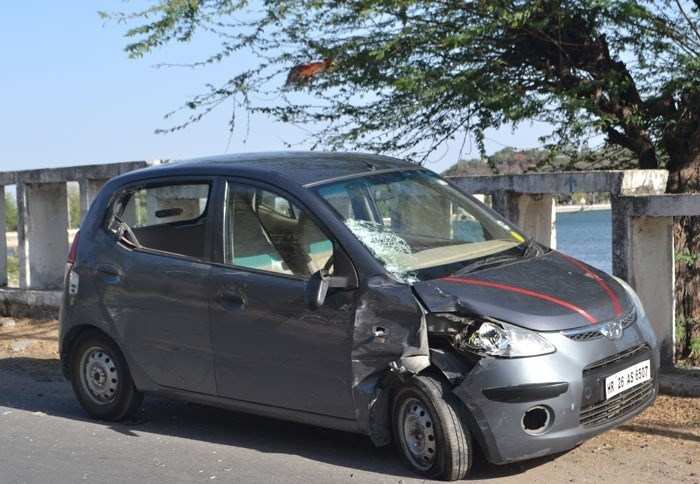 Bike-Car crash at Rani Road leaves Two injured