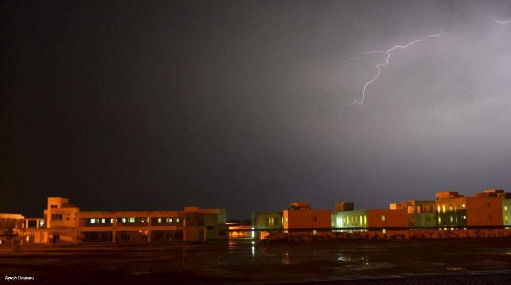 Photos of Thunderstorm in Udaipur Last Night