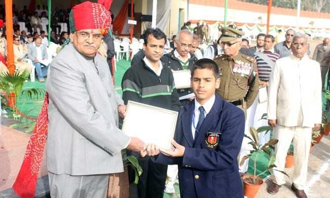 [PHOTOS] 36 People awarded on Republic Day