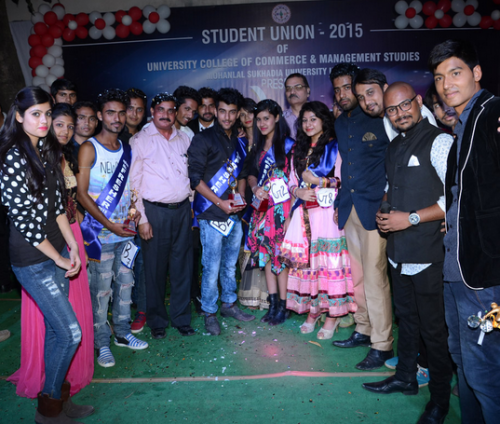 Twin Sisters Rule the Ramp at Commerce College Freshers Event
