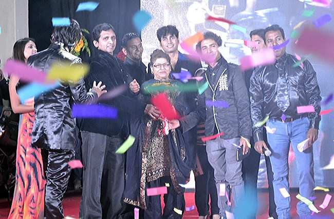 Saroj Khan attends 'Nachle 2013'