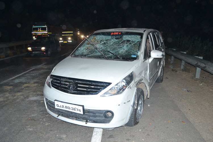One dies in Accident on NH8; Villagers block Highway for Hours