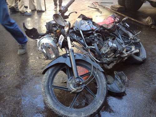 2 die after fire brigade crushes motorcycle at Ayad