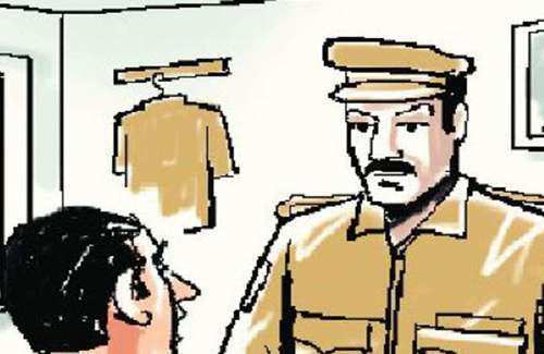 Khakhi clad men rob a businessman from Ratlam in Udaipur