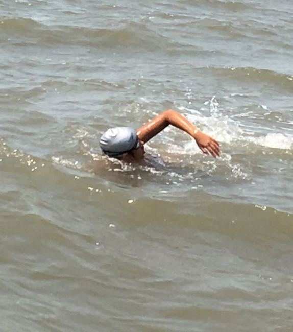 Gaurvi Singhvi – 36km High Seas Swim in 6.5 hours | A New Record