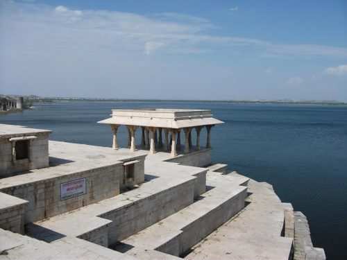Beyond Udaipur: Rajsamand Lake