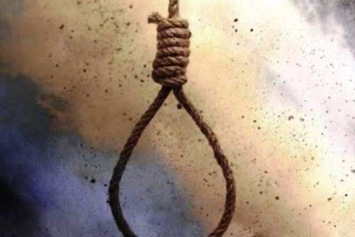 Shopkeeper commits suicide-No suicide note left