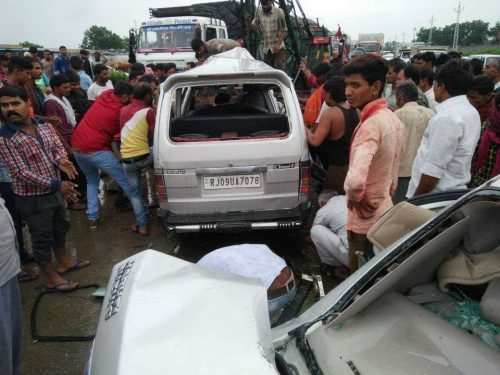 4 dead in accident at Udaipur-Chittorgarh highway