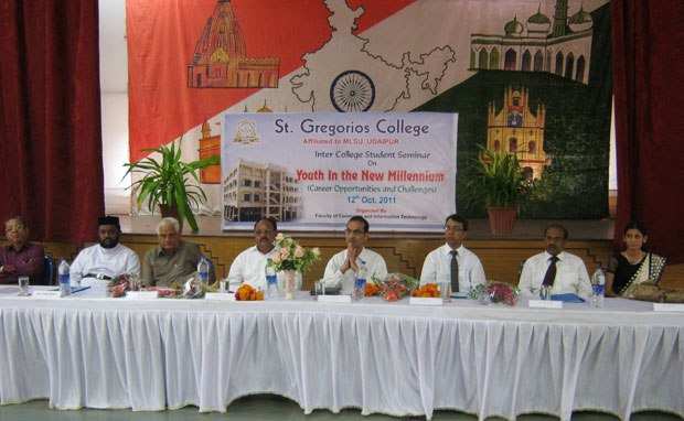 St. Gregorios wins Inter College Student Seminar