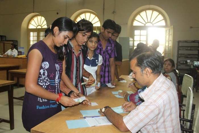 University Election 2013: Voting concludes peacefully