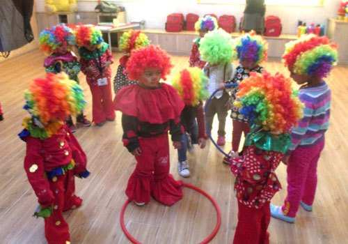 Witty Students introduced to Clowns
