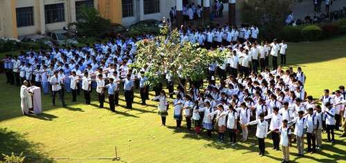 GMCH students take Oath of Cleanliness