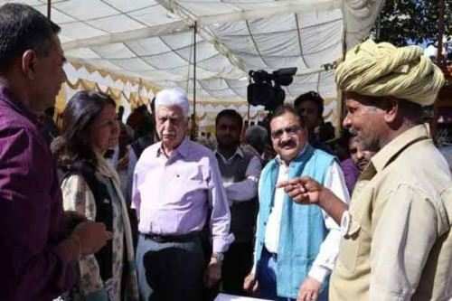 Azim Premji visits Gogunda as part of Rajasthan tour