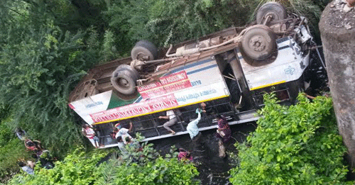 Bus overturns near Banswara, 38 injured
