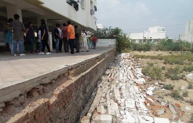 Boundary Wall of Residential Building Collapses, Residents blame Builder