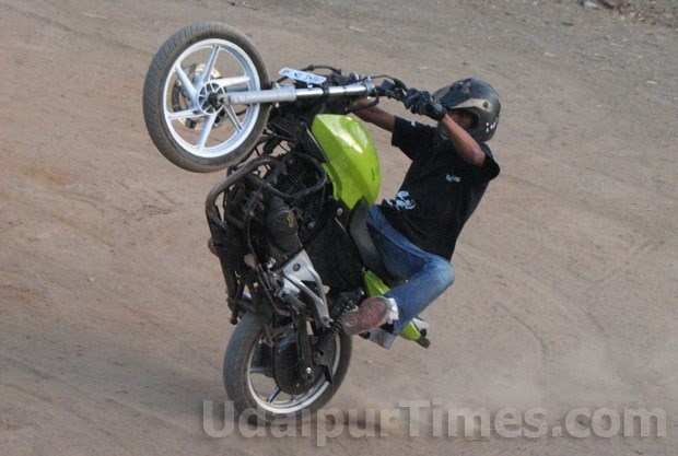 [Photos] Freestyle Motorcycle Stunt Show in Udaipur