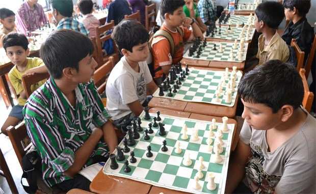 Three Day Chess Tournament Started