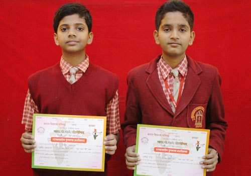 MMPS students win in ‘Bharat ko Jaano’ Quiz 2014