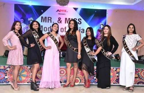Mr. & Miss माॅडल आॅफ इंडिया एवं Mrs. ब्यूटी आॅफ राजस्थान सीजन-2 की टेलेन्ट राउण्ड के साथ ही हुई शुरूआत