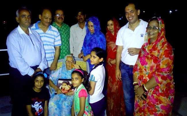Relatives celebrate in Udaipur as Apurvi wins Gold in Commonwealth