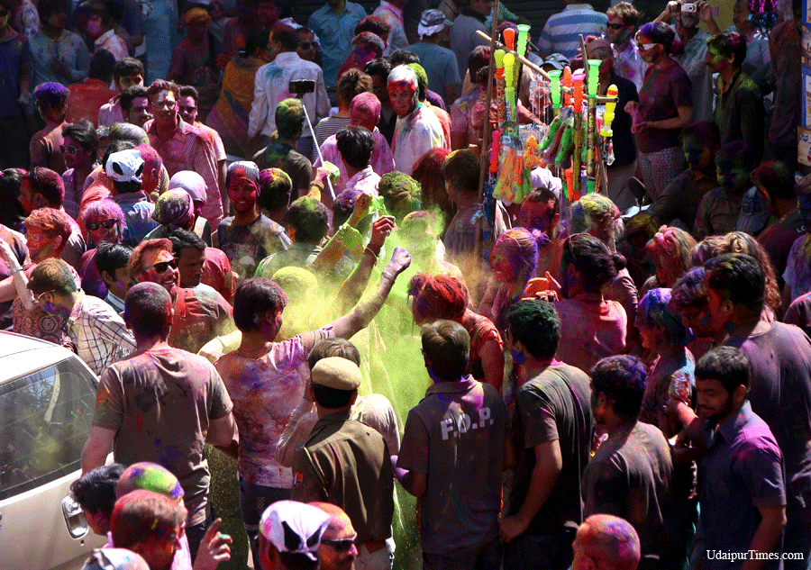 [Photos] Udaipur celebrates Holi with colors & harmony