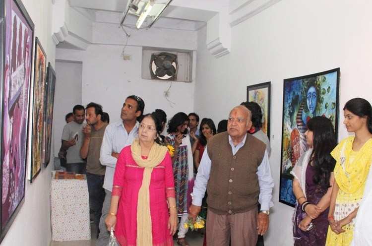 Young Artists host Painting Exhibition